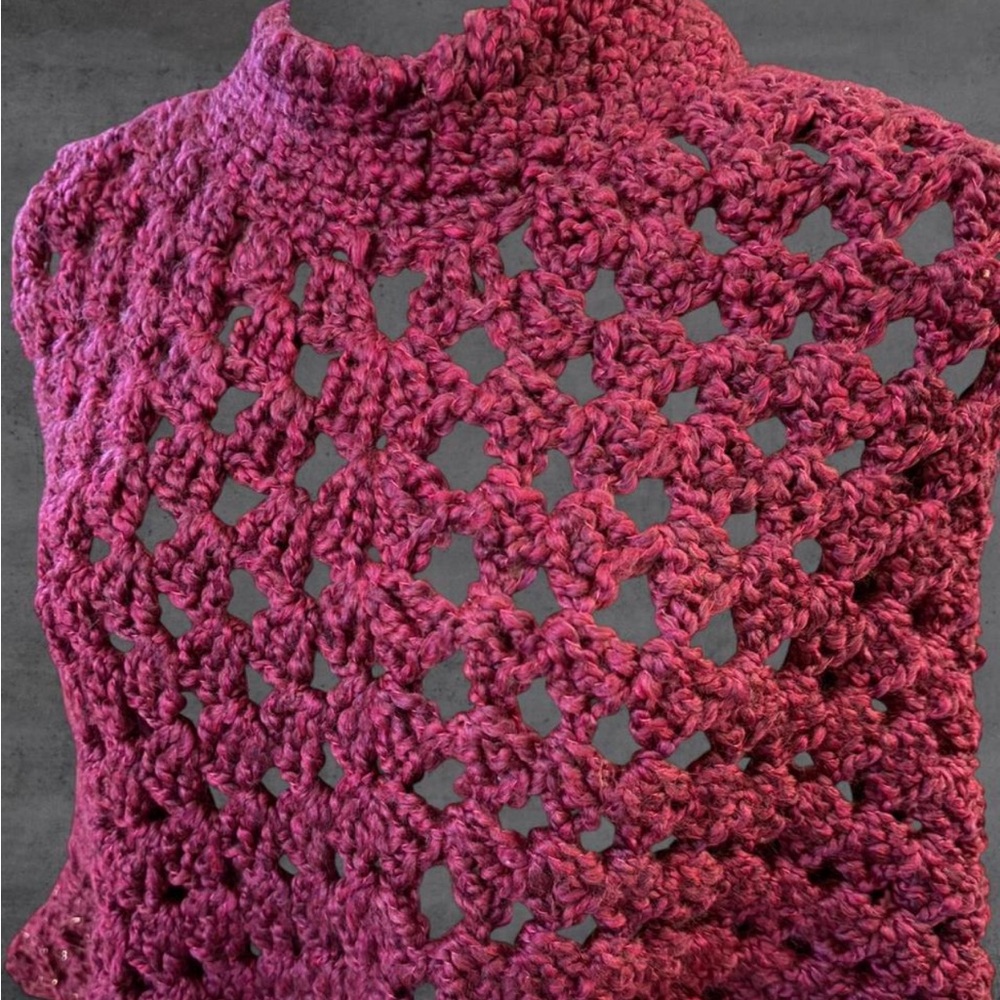 Magenta‎ Purple Pink Open Knit Boho Crochet Mock Neck Poncho - Picture 5 of 5